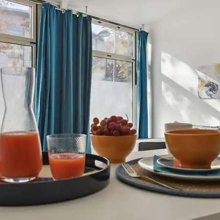 Spacious 1 Bedroom - Porte De Versailles Apartment Paris